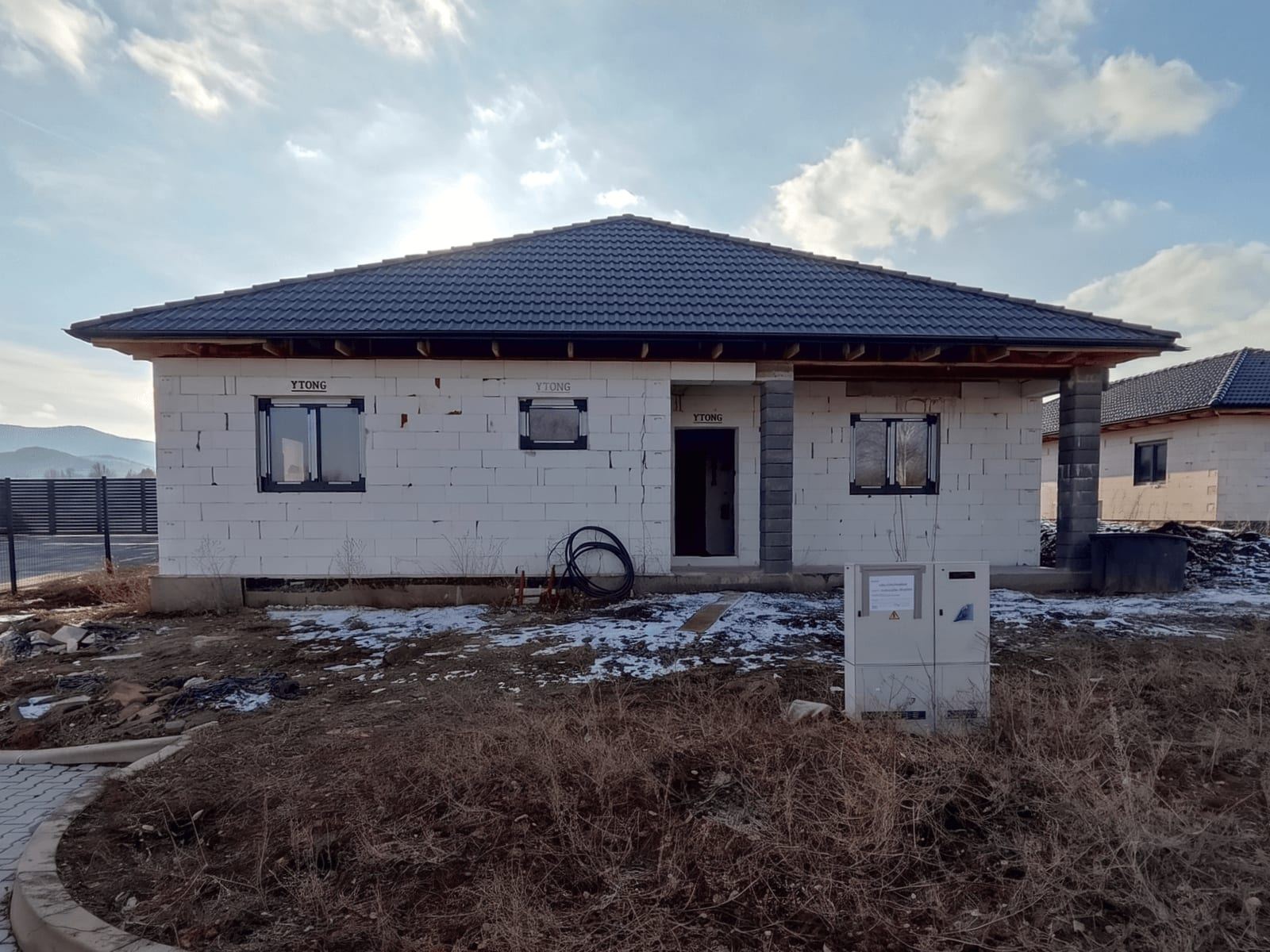 Založení a vyzdění nosných i nenosných konstrukcí